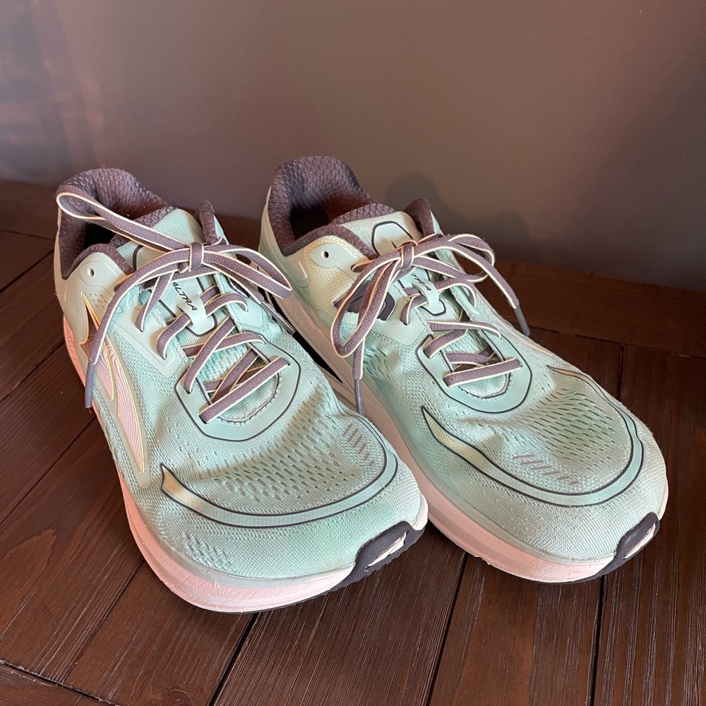 Altra shoes